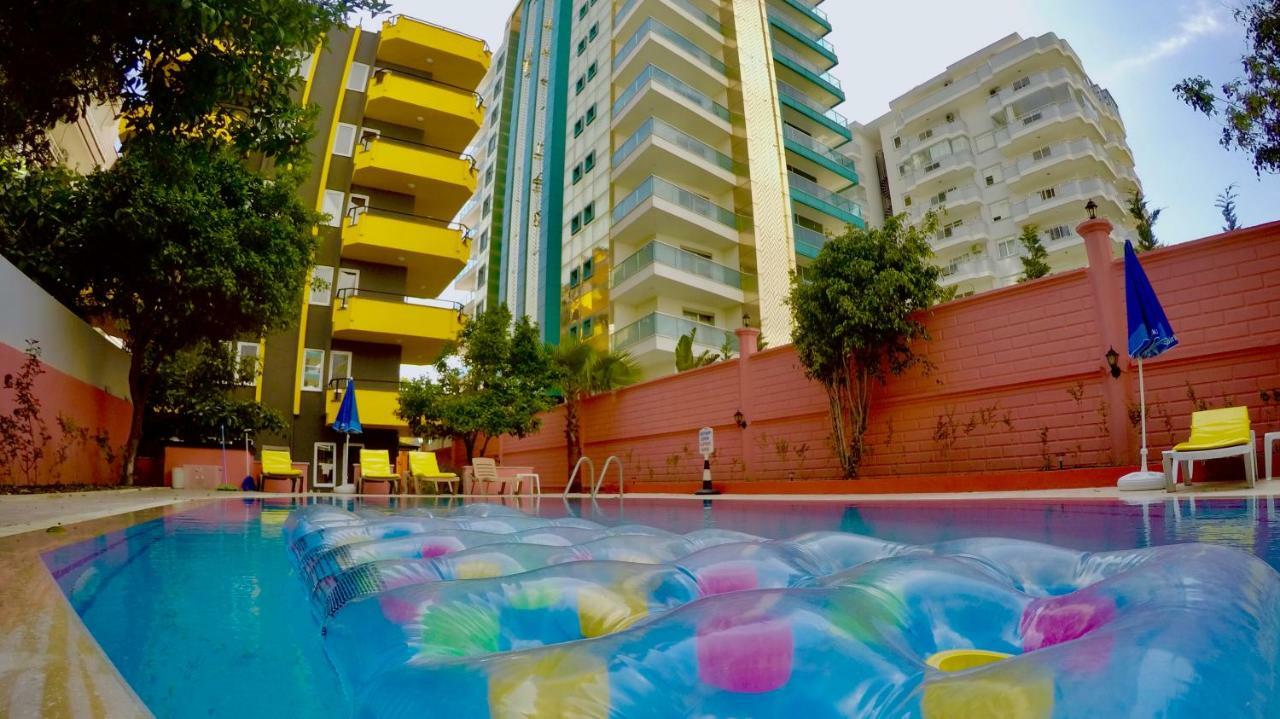 Flamingo Beach & Suite Mahmutlar Exterior foto
