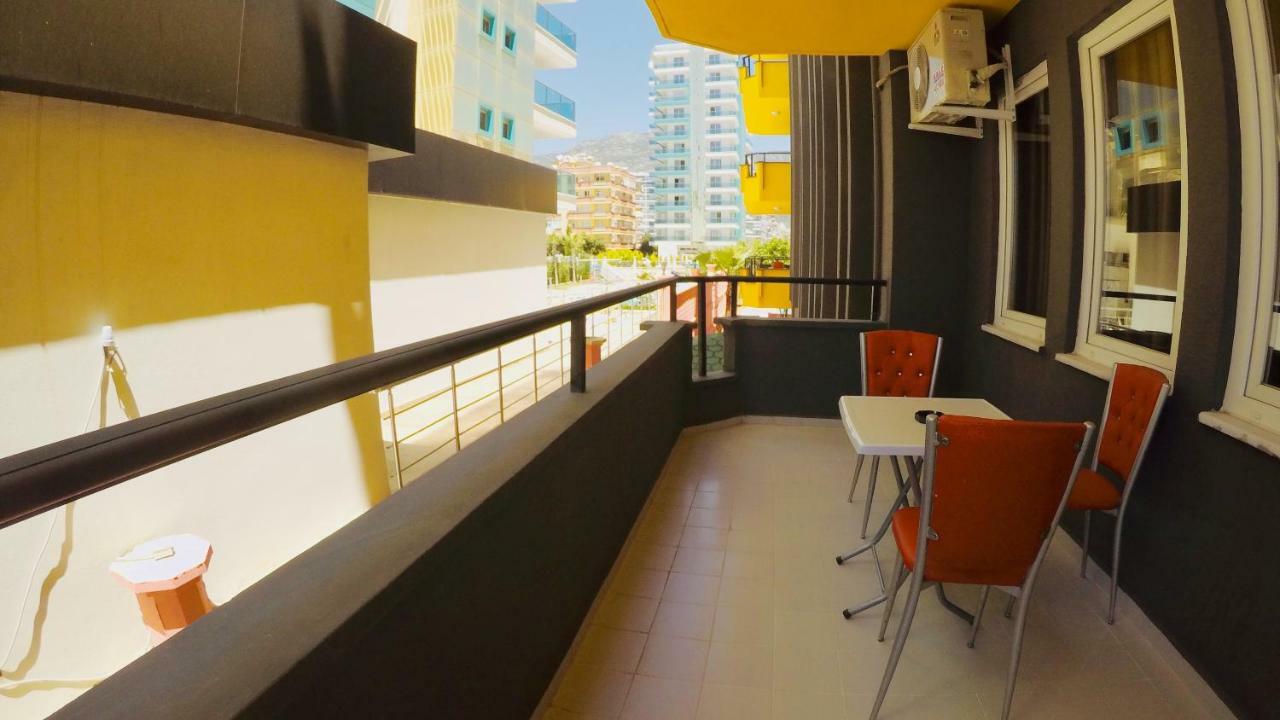 Flamingo Beach & Suite Mahmutlar Exterior foto