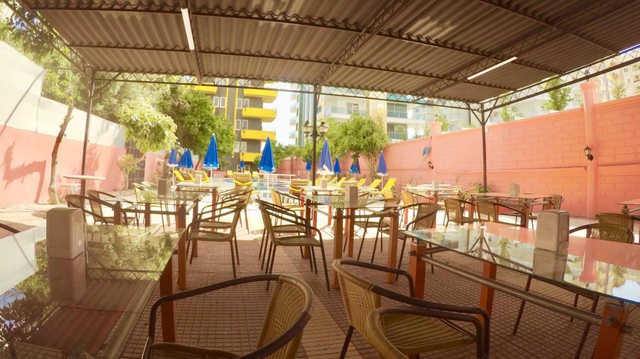 Flamingo Beach & Suite Mahmutlar Exterior foto